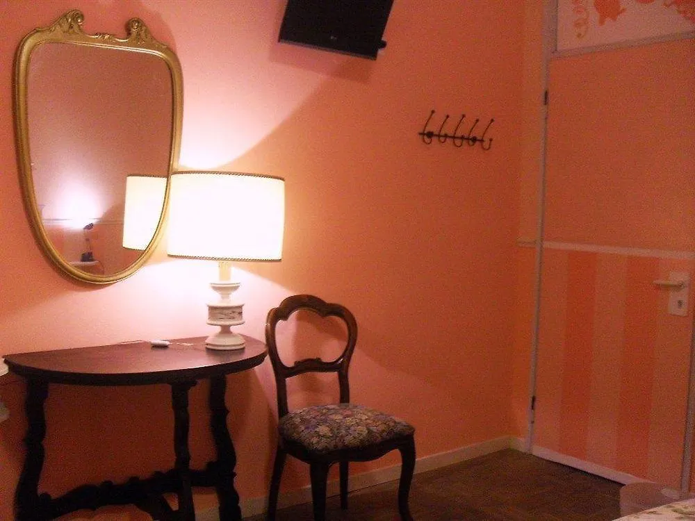 Accademia B&B Trezzo sull'Adda 4*,  Italy